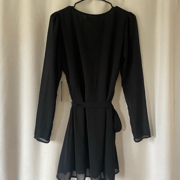 Lulus Black Wrap Dress Long Sleeve Size Small New W/ Tags - Picture 3 of 4